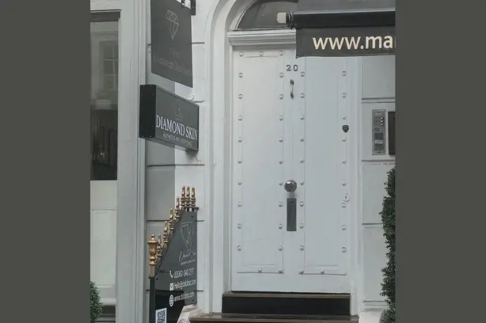 Peek house entrance